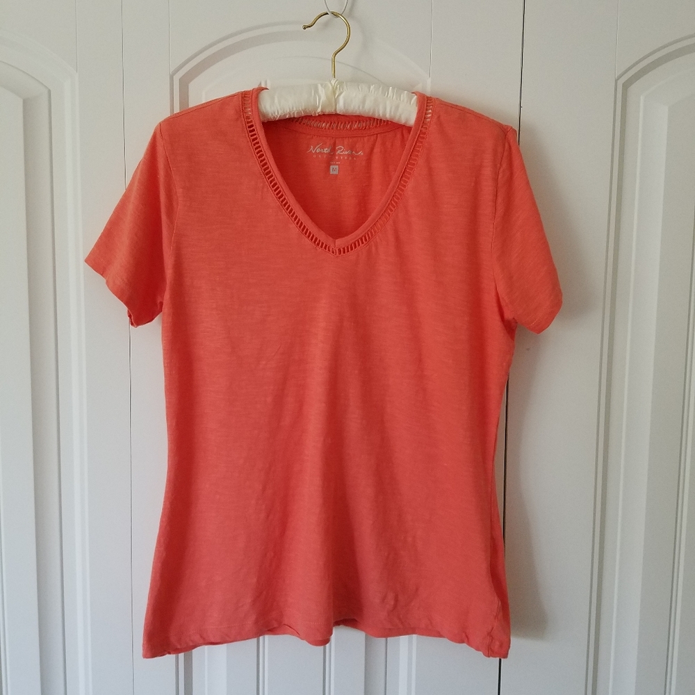 NorthRiver Outfitters short sleeve top M